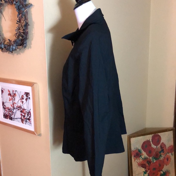 LANE BRYANT size 18/20 Full Zip Dual Silver Classic Black
Stretchy $119 NEW - Picture 5 of 11